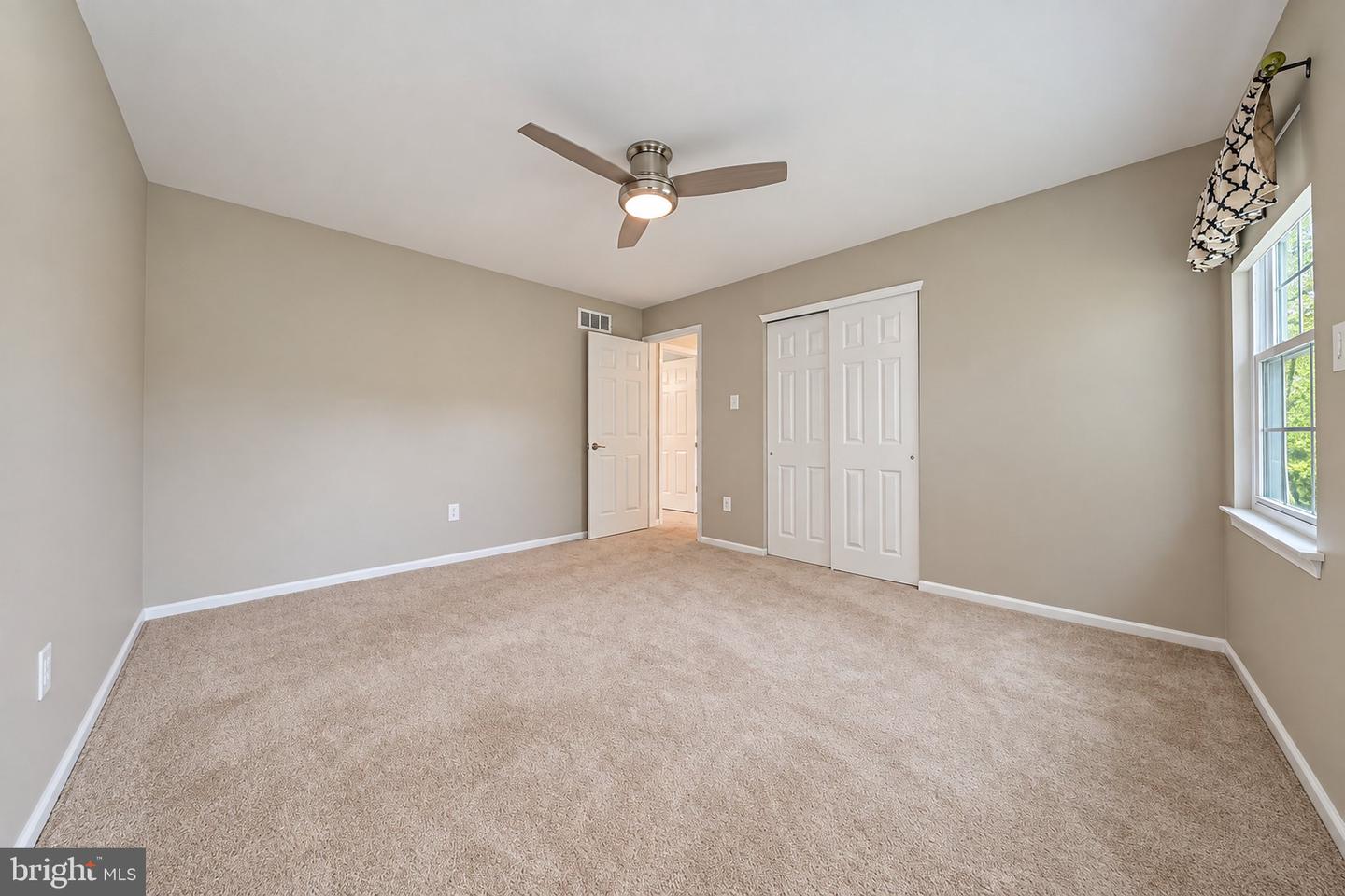 23 Iris Ct Property Photo 23