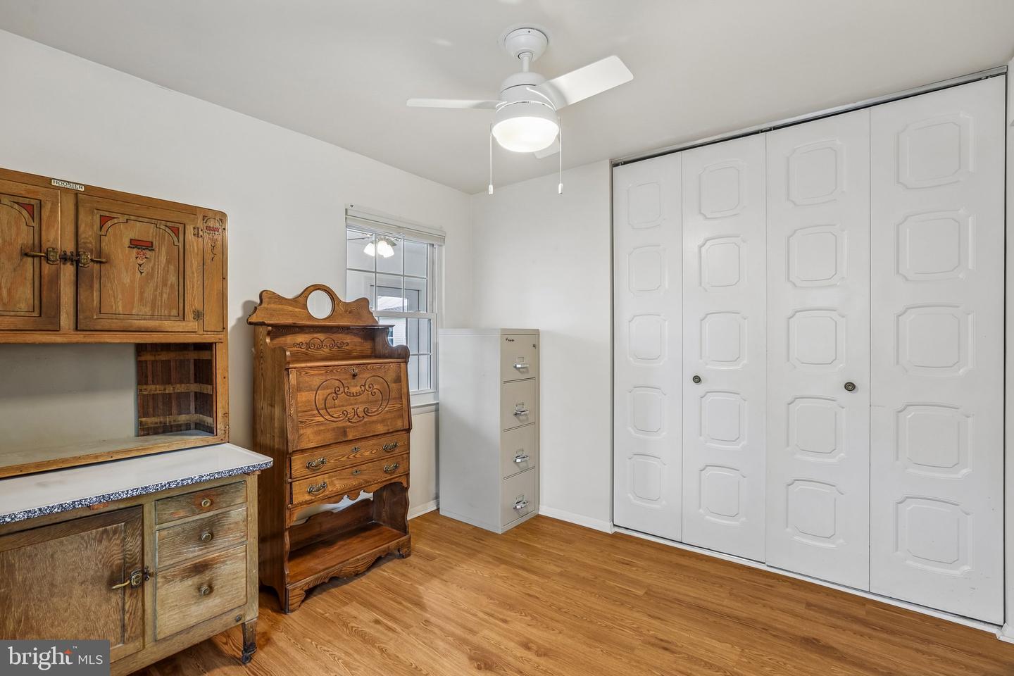 2 Tifani Ln Property Photo 11
