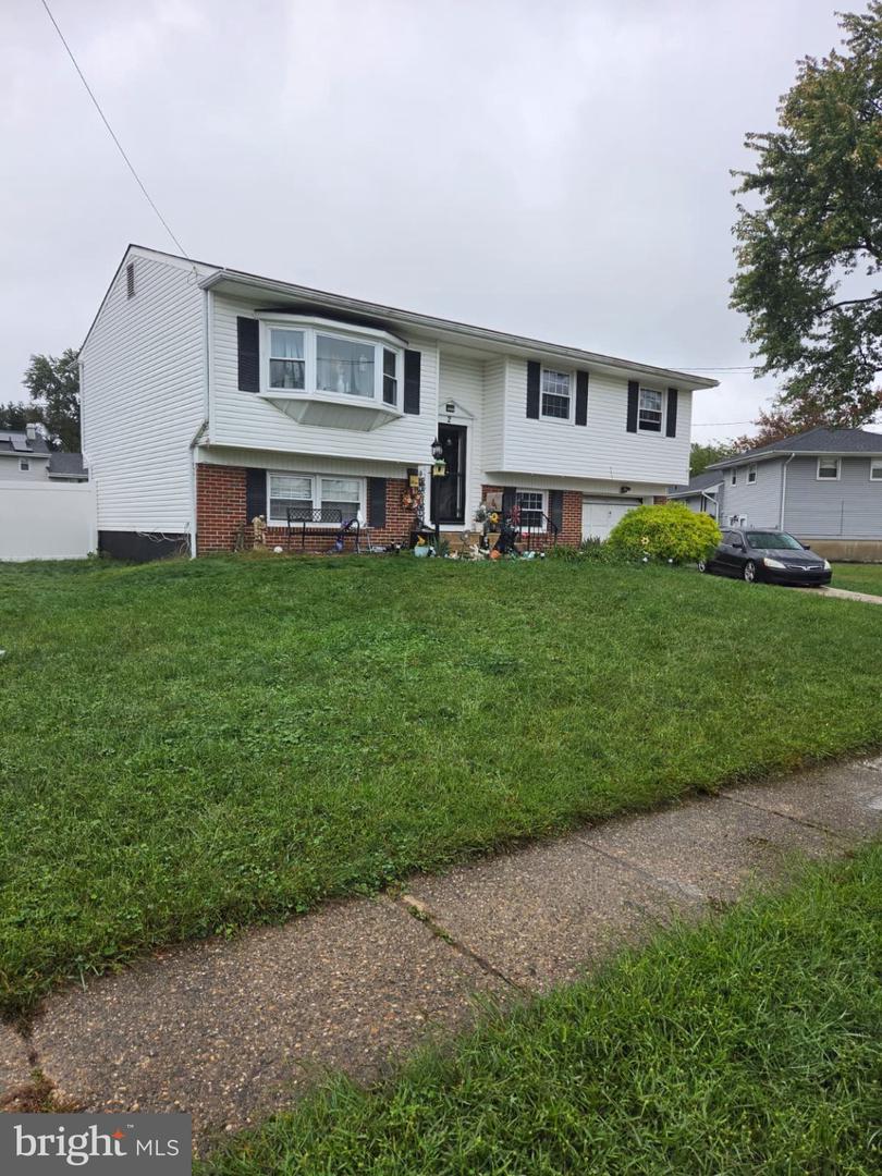 2 Walnut Dr Property Photo 1