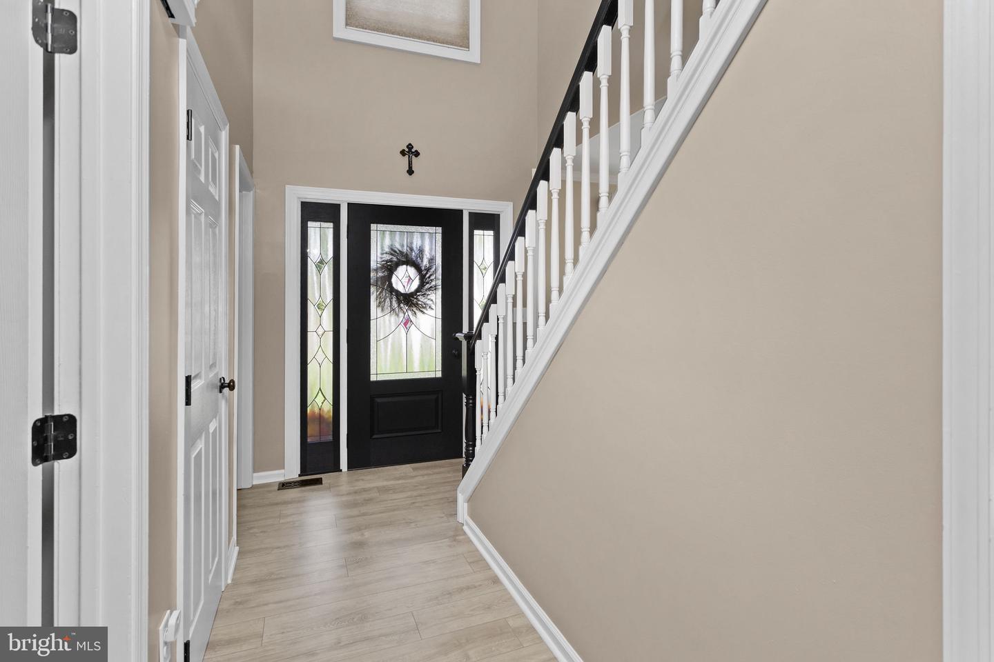 24 Meadow Ln Property Photo 6