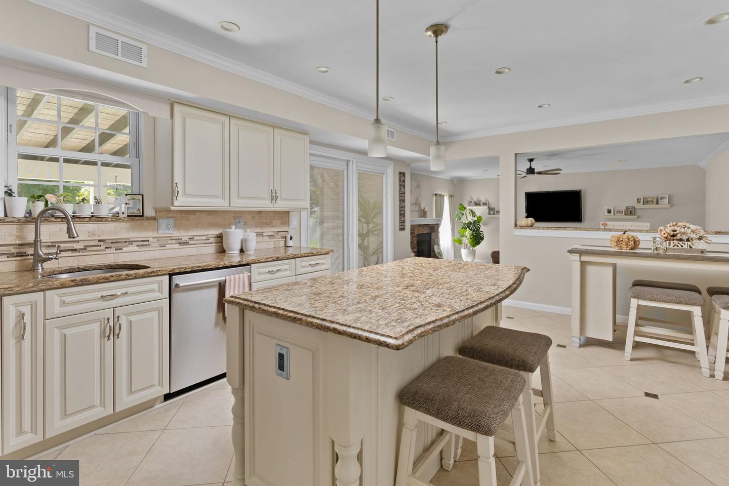 24 Meadow Ln Property Photo 12