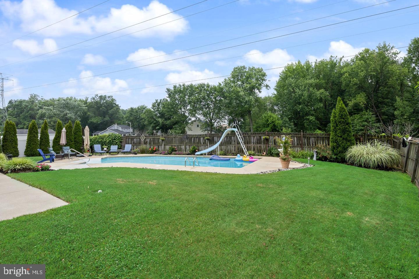 203 Patricia Ave Property Photo 35