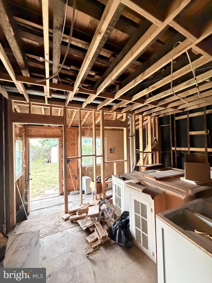534 Columbus Rd Property Photo 8