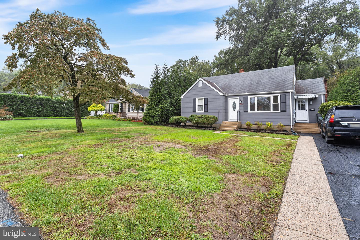 2018 Rancocas Rd Property Photo 2