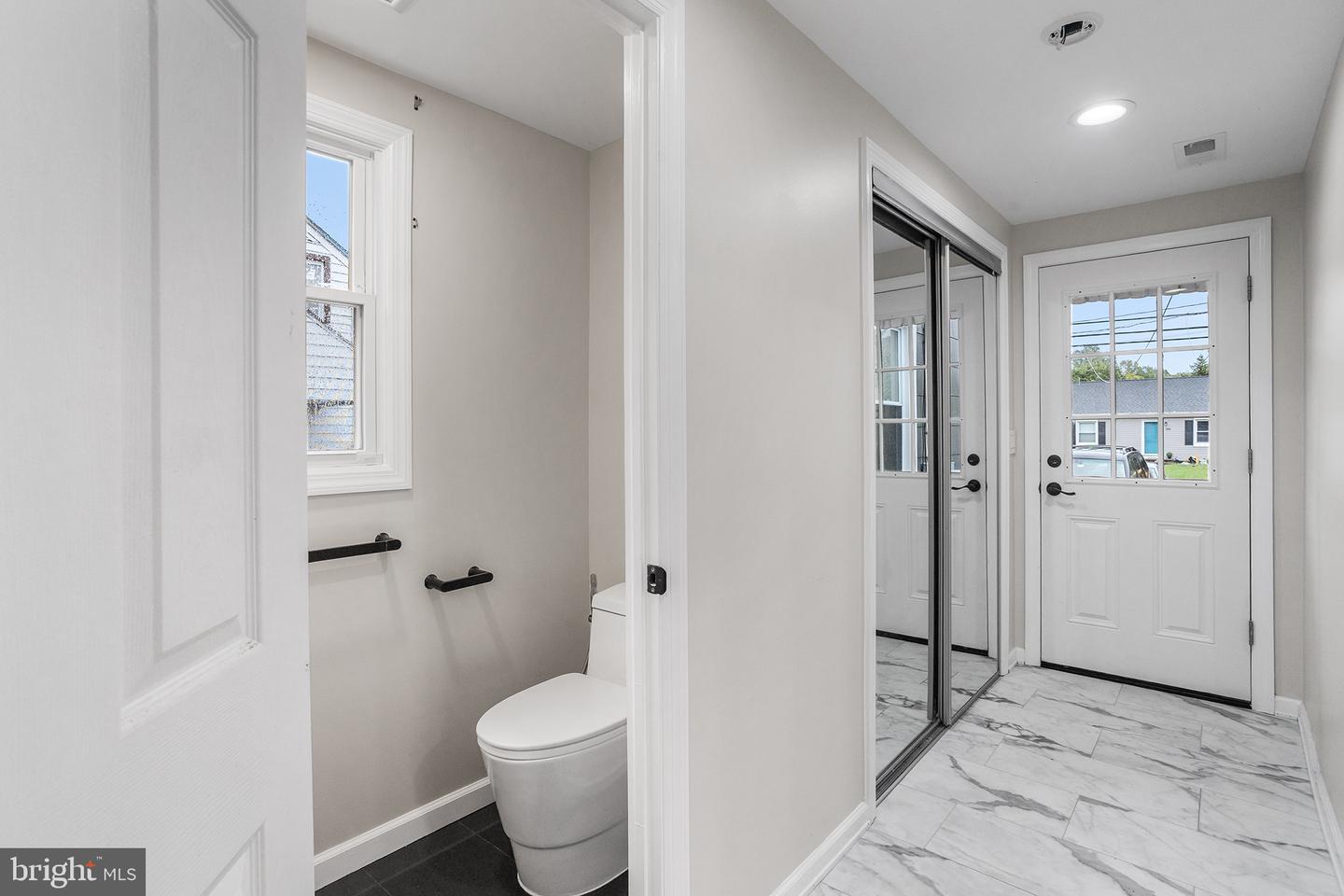 2018 Rancocas Rd Property Photo 18