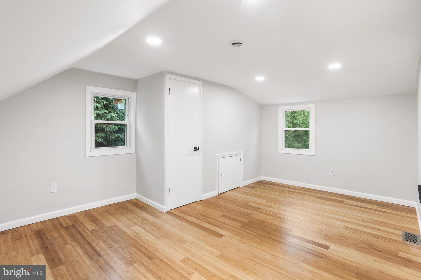 2018 Rancocas Rd Property Photo 28