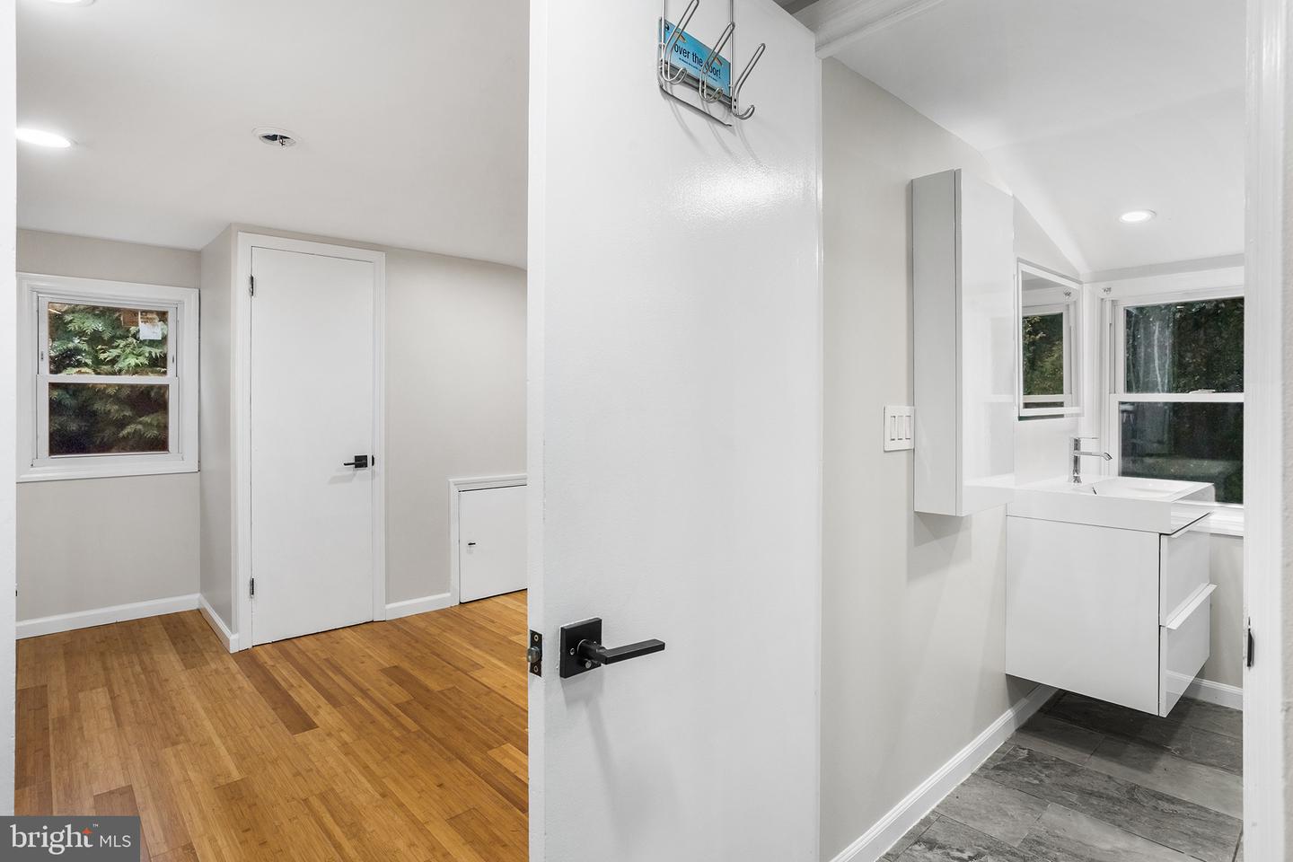 2018 Rancocas Rd Property Photo 32