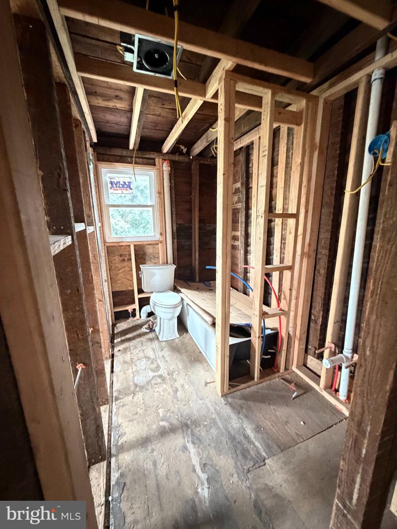534 Columbus Rd Property Photo 17