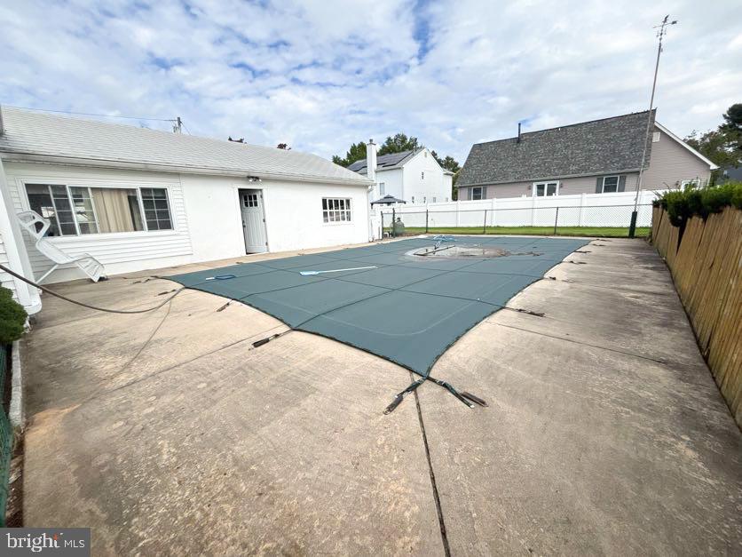 303 Pine St Property Photo 43