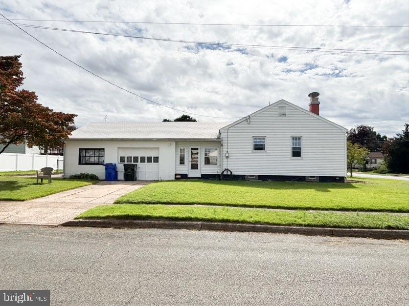 303 Pine St Property Photo 44