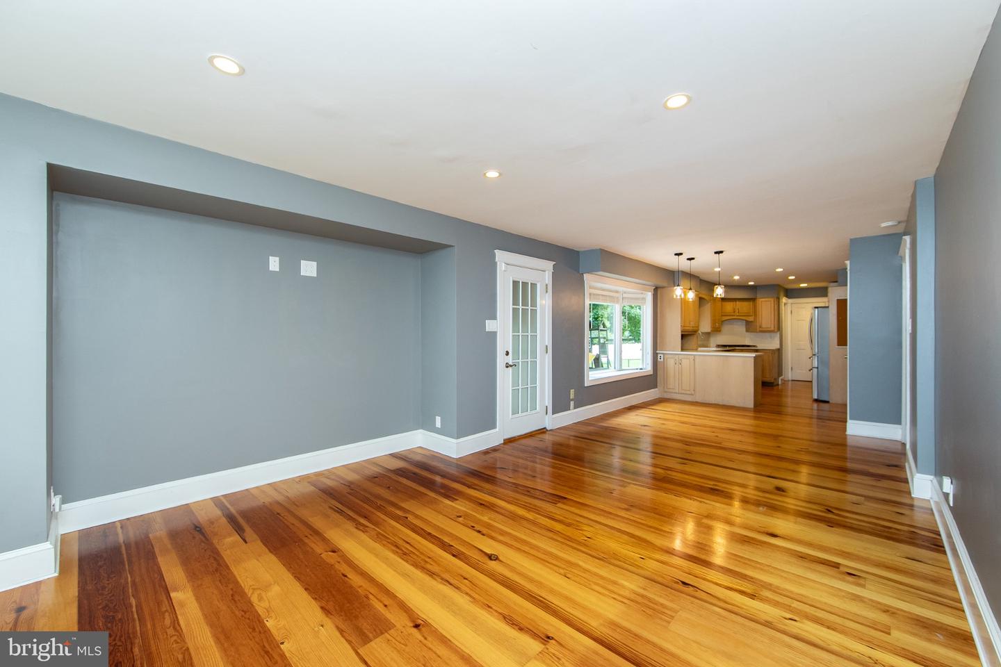 NJBL2121794 Property Photo 21