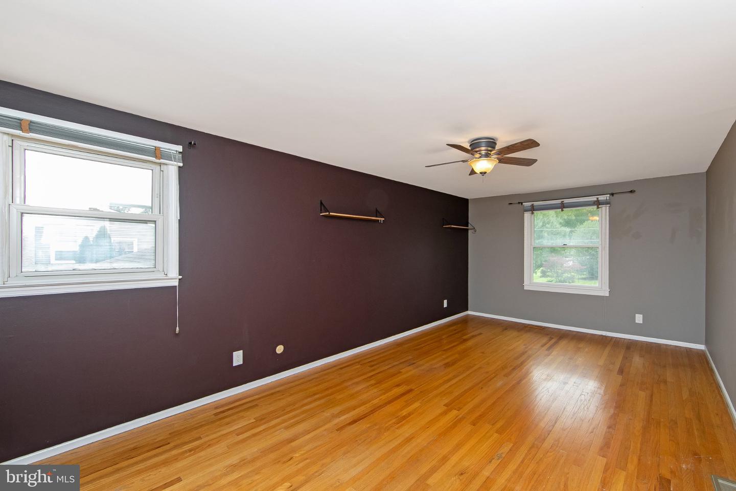 NJBL2121794 Property Photo 27