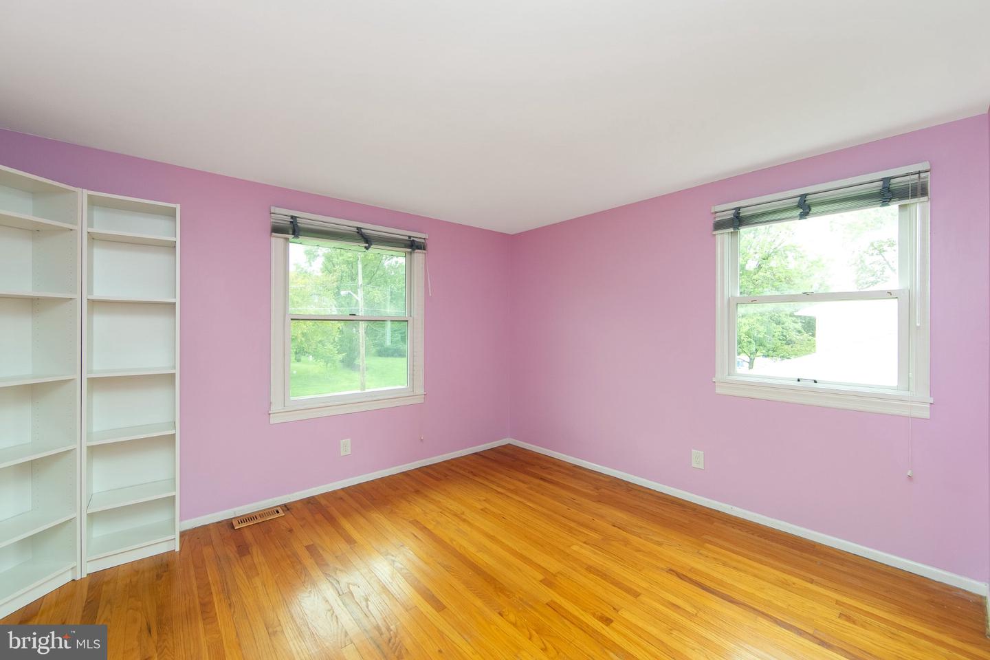 NJBL2121794 Property Photo 35