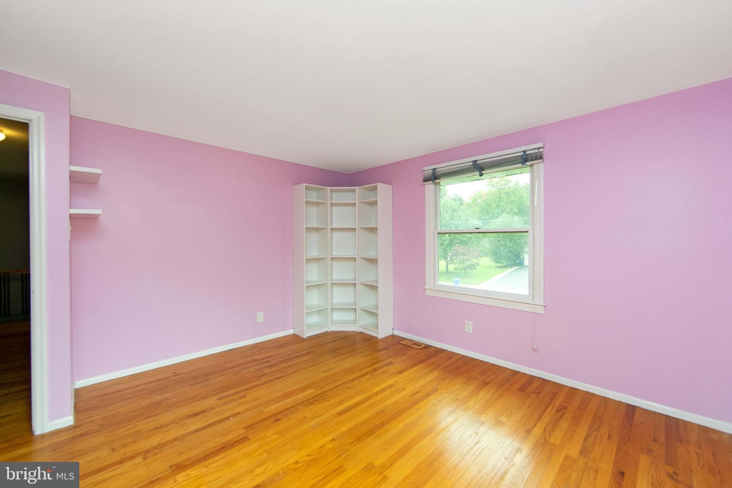 NJBL2121794 Property Photo 37