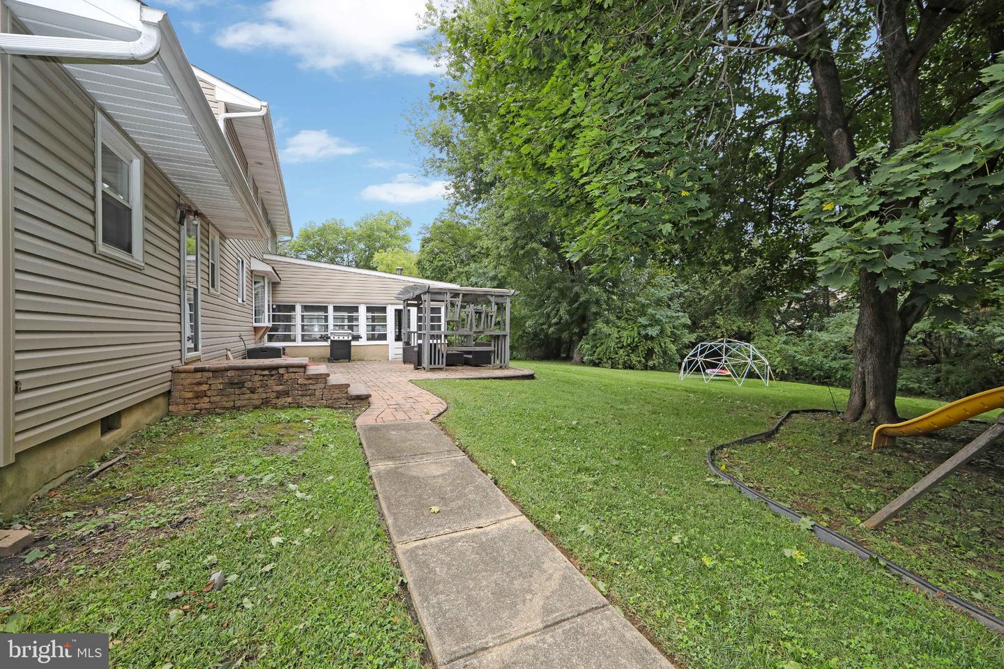 NJBL2121794 Property Photo 48