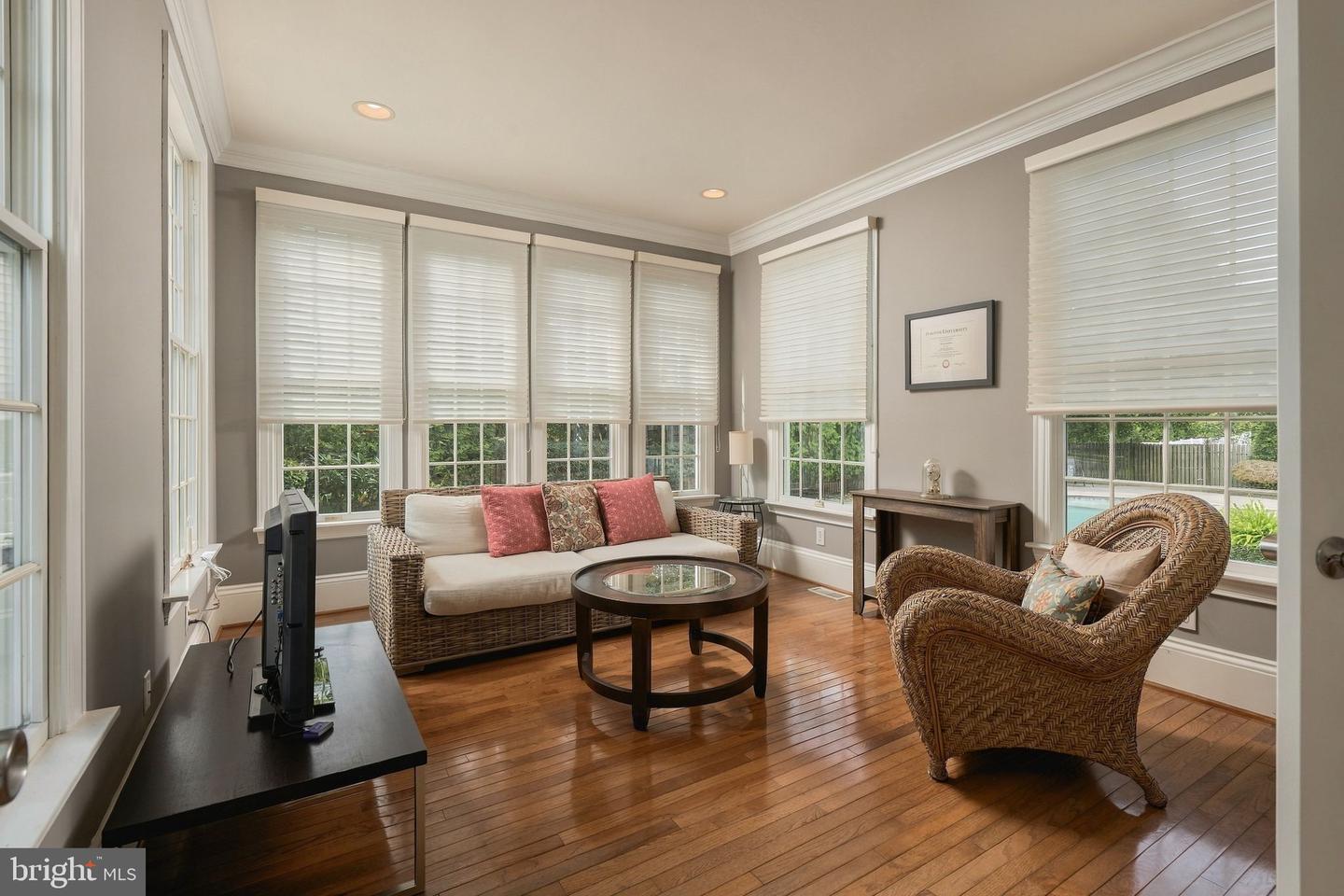 7 Hayfield Ct Property Photo 30