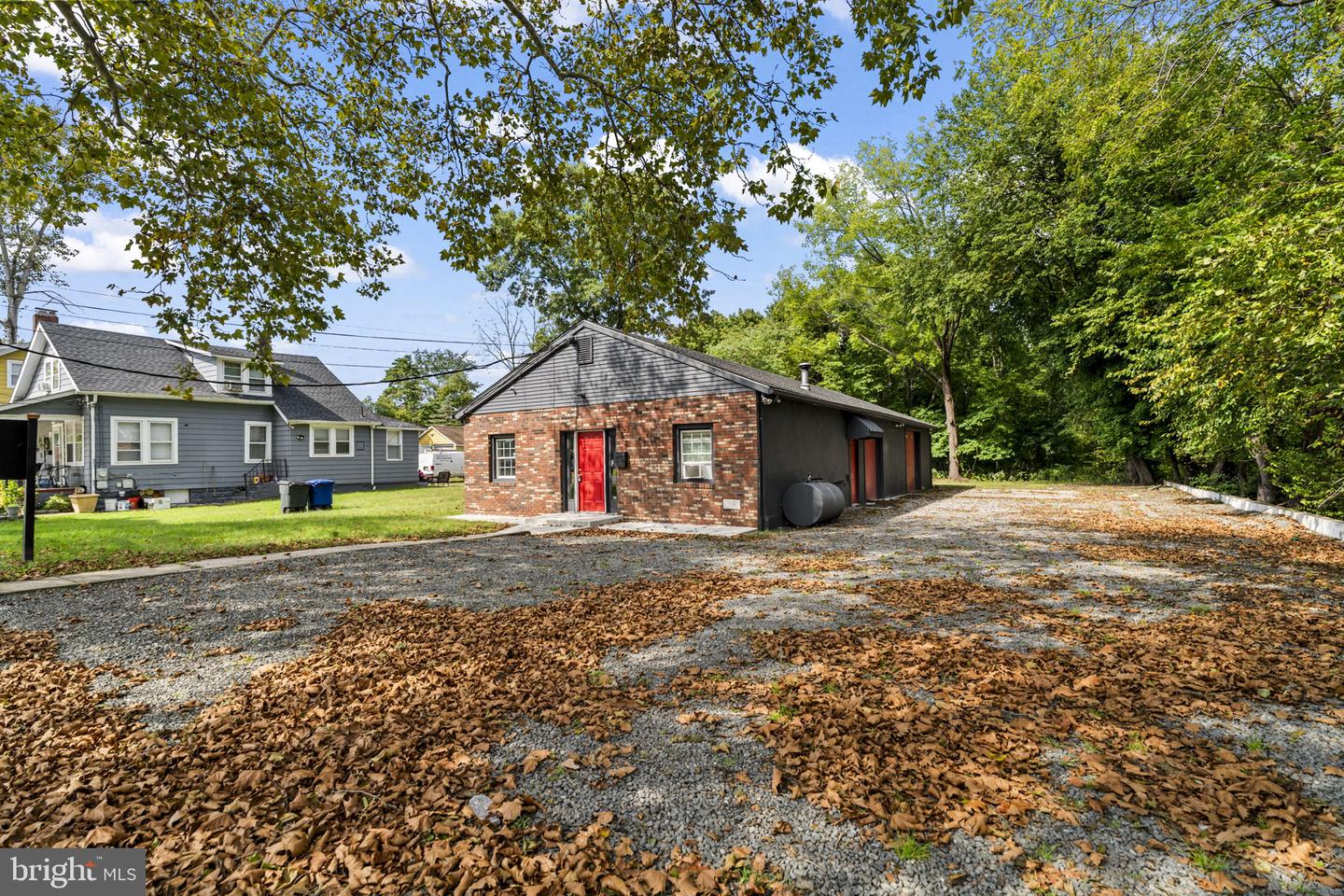 353 Washington St Property Photo 2