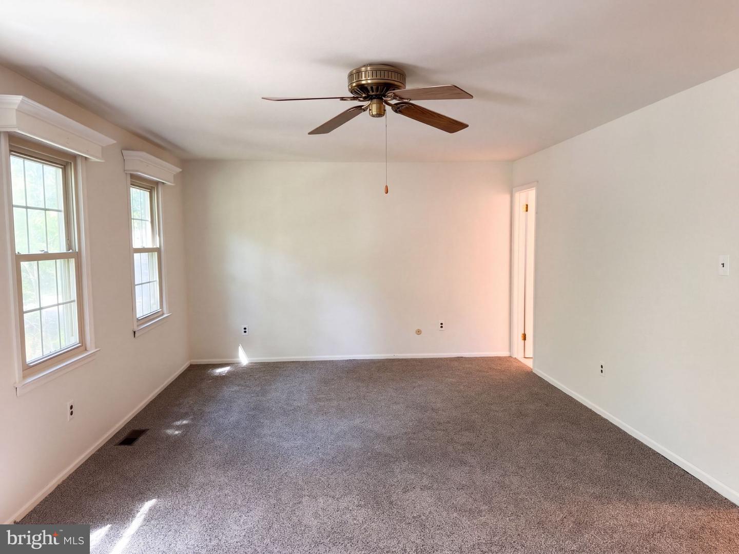 106 Yorktown Ct Property Photo 19