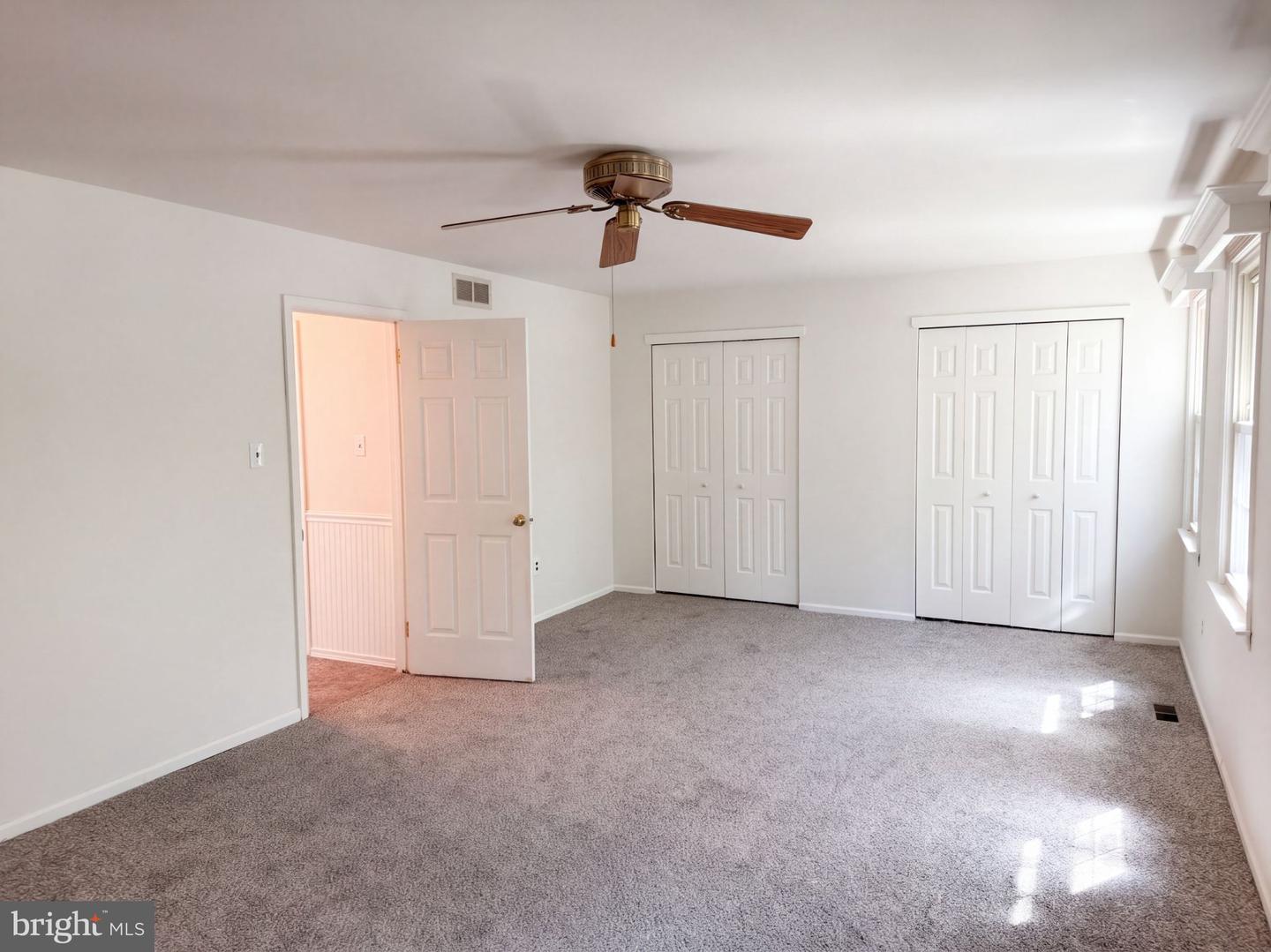 106 Yorktown Ct Property Photo 25
