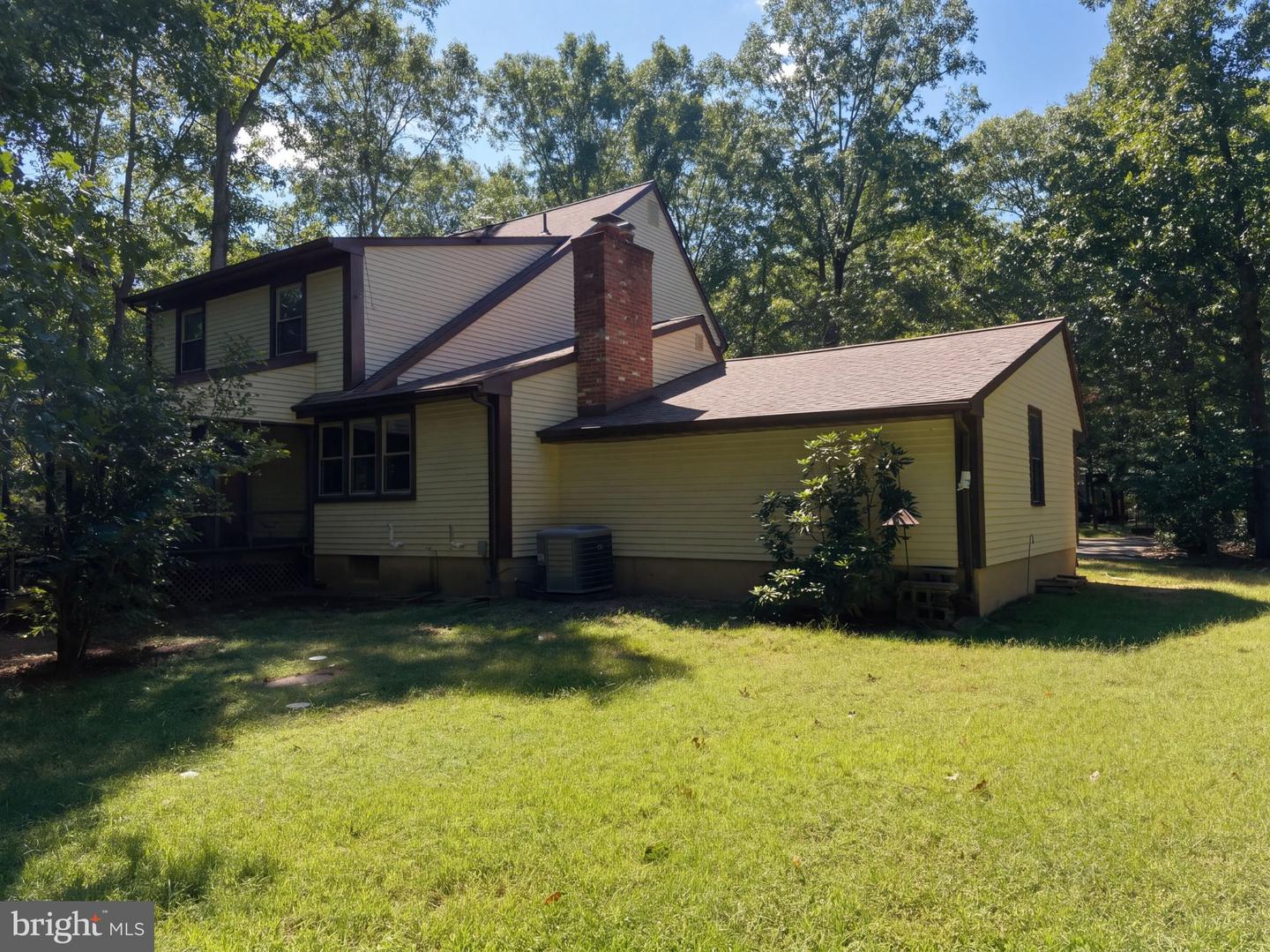 106 Yorktown Ct Property Photo 38