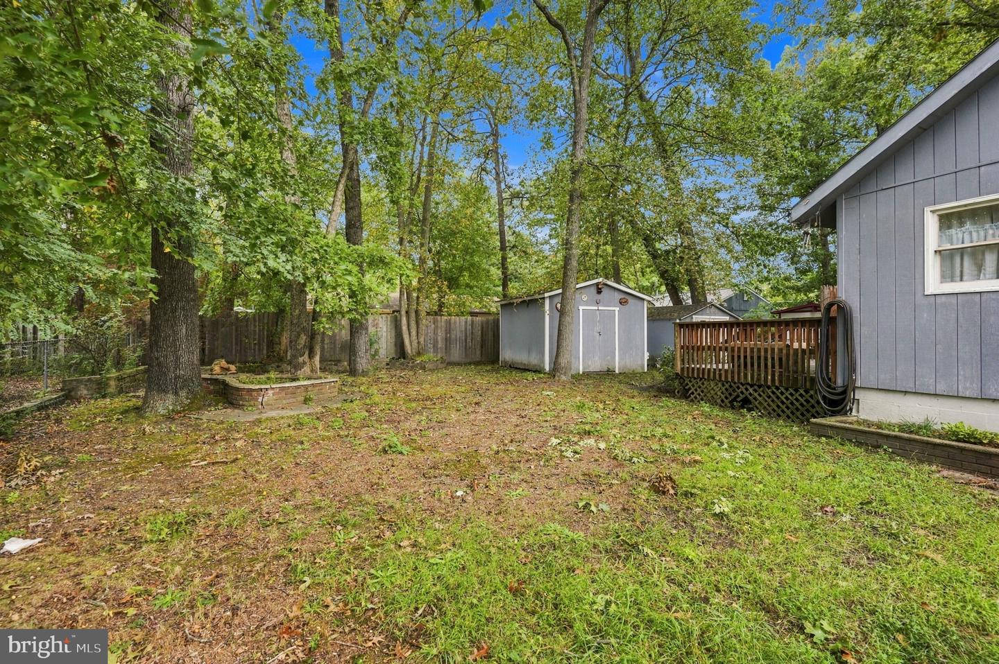 12 Gleason St Property Photo 24
