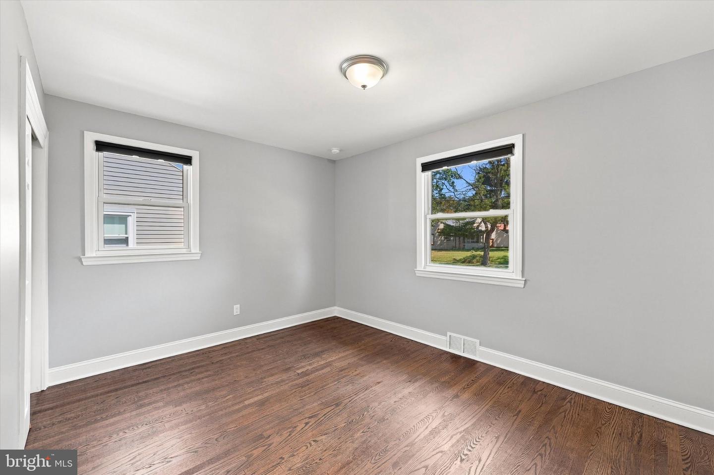 6 Wyndale Ave Property Photo 2
