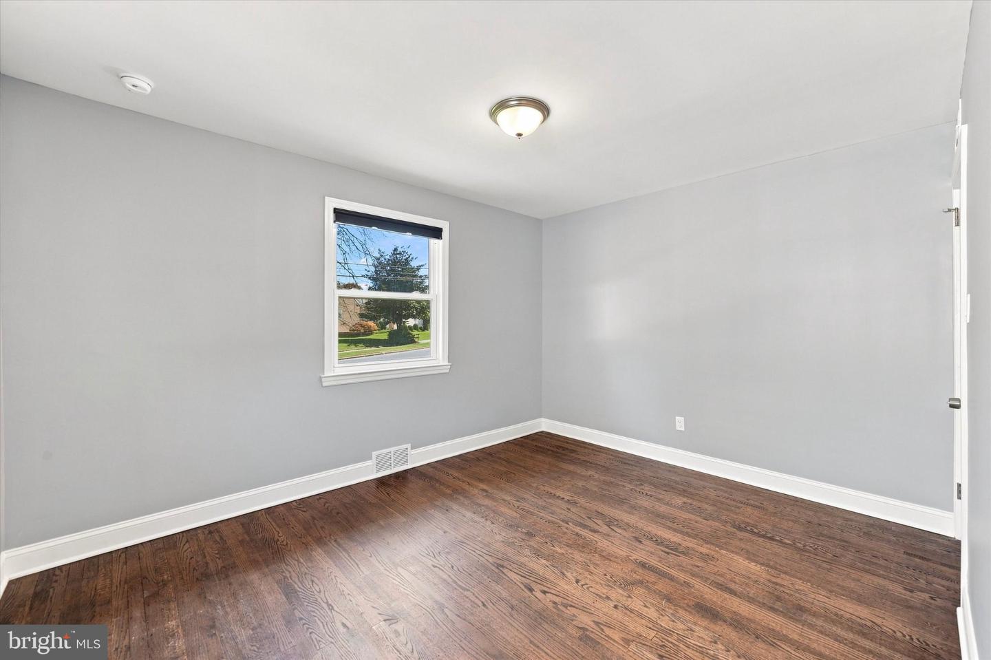 6 Wyndale Ave Property Photo 5