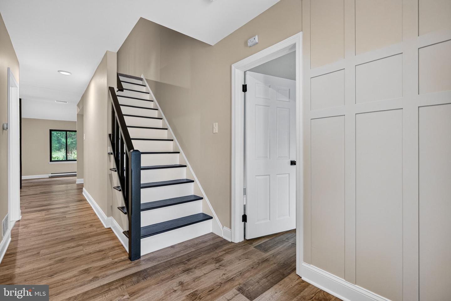 7 Stonybrook Ct Property Photo 4