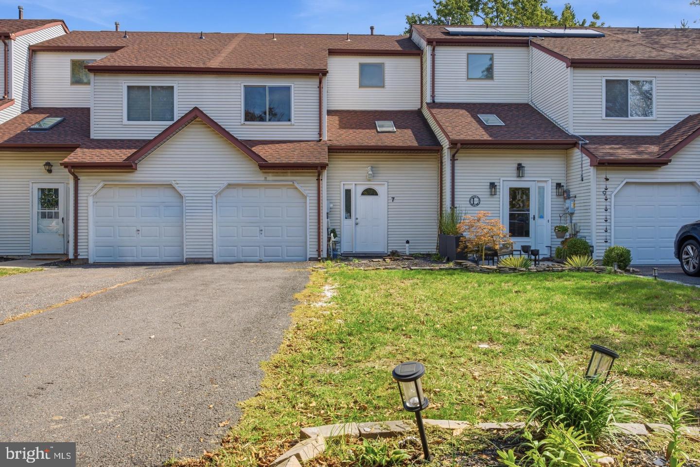 7 Peppercorn Dr Property Photo 1