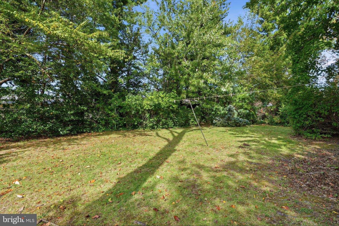 201 Lilac Ln Property Photo 26