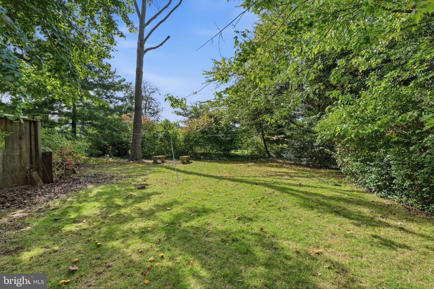 201 Lilac Ln Property Photo 27