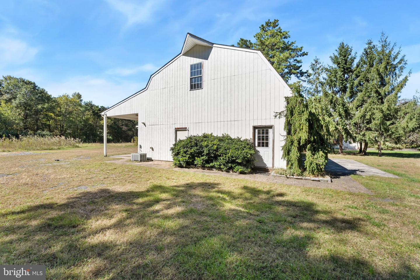 162 Tuckerton Rd Property Photo 10