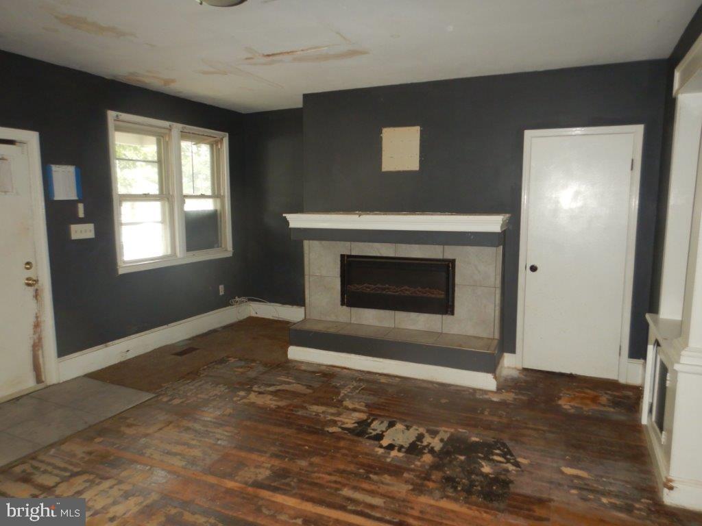 13 E Federal St Property Photo 4