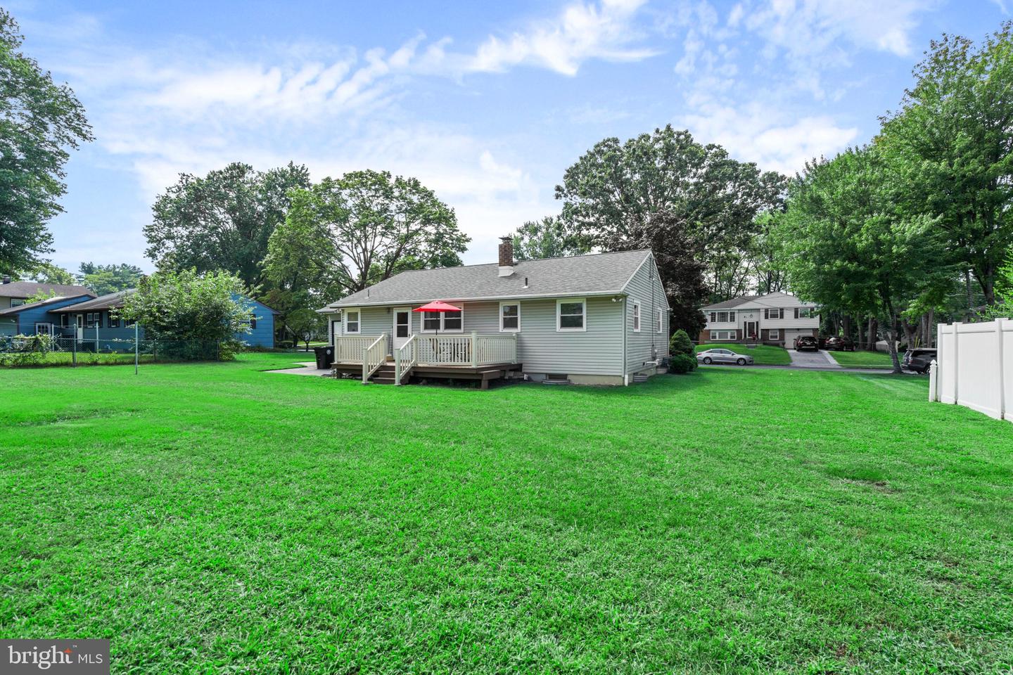 608 Hamilton Dr Property Photo 27