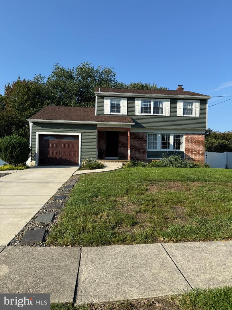 113 HAMILTON RD Property Photo 1