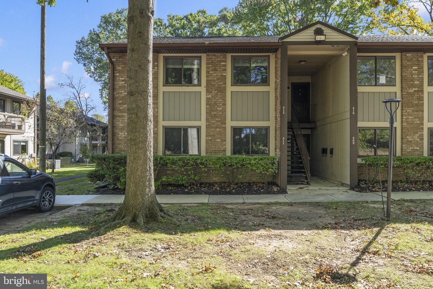 115 E Kings Hwy #412 Property Photo 1