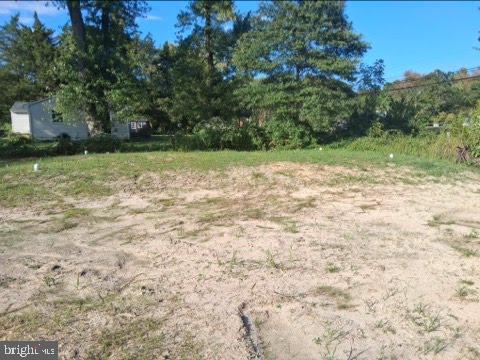 2246 N West Ave Property Photo 28