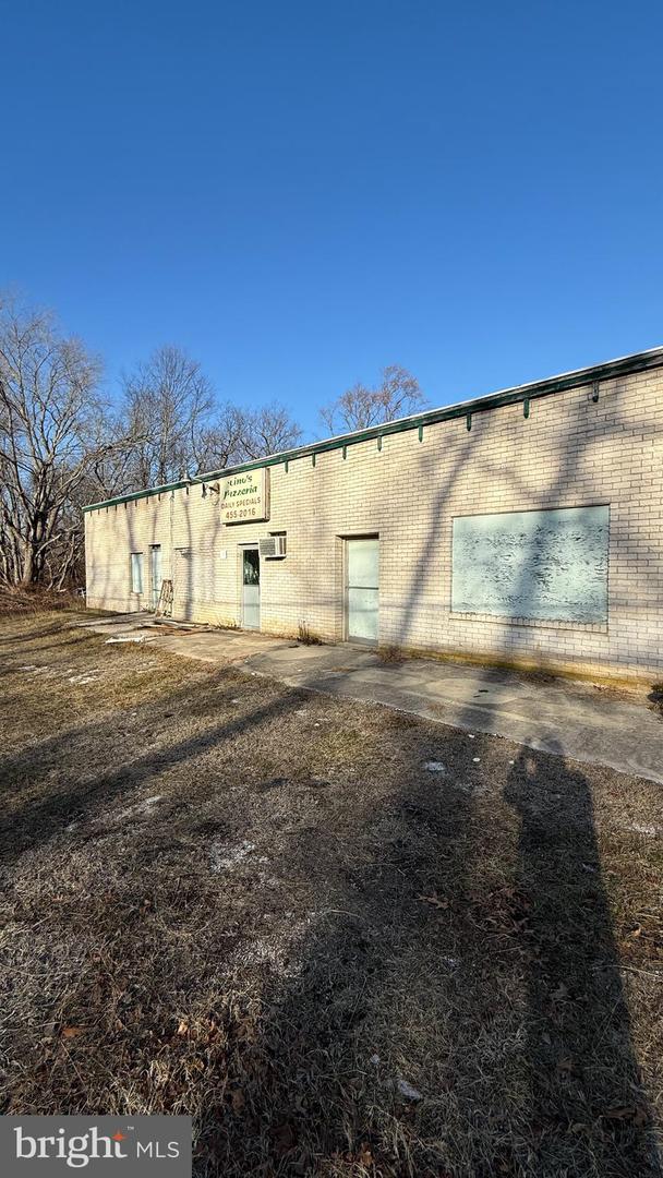 1317 Highway 77 Property Photo 3