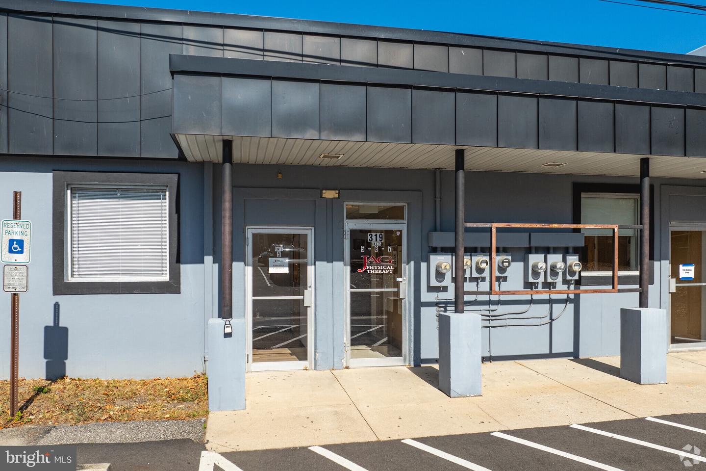 309 W Landis #unit 3 Property Photo 7