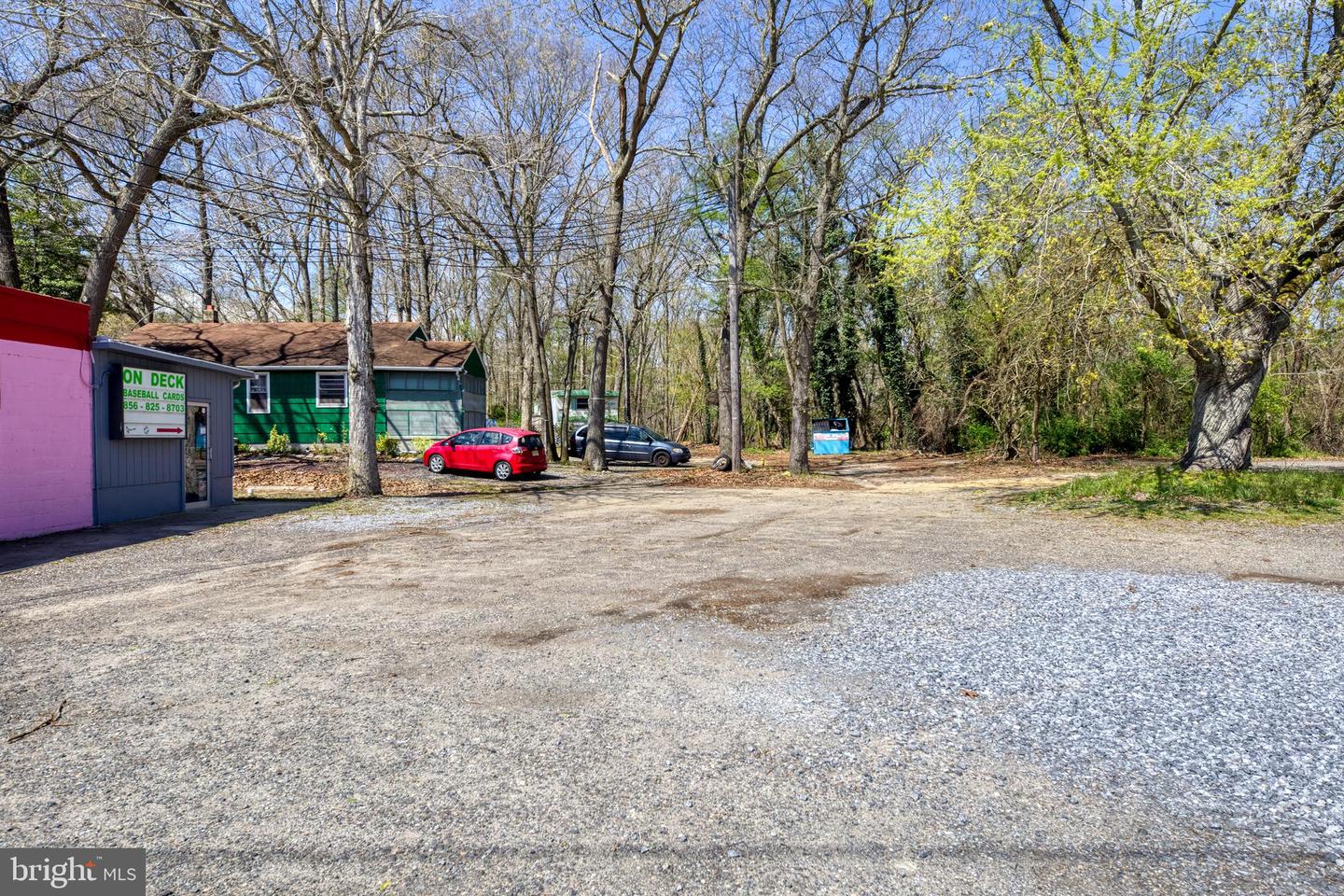 3520 S Delsea Dr Property Photo 2