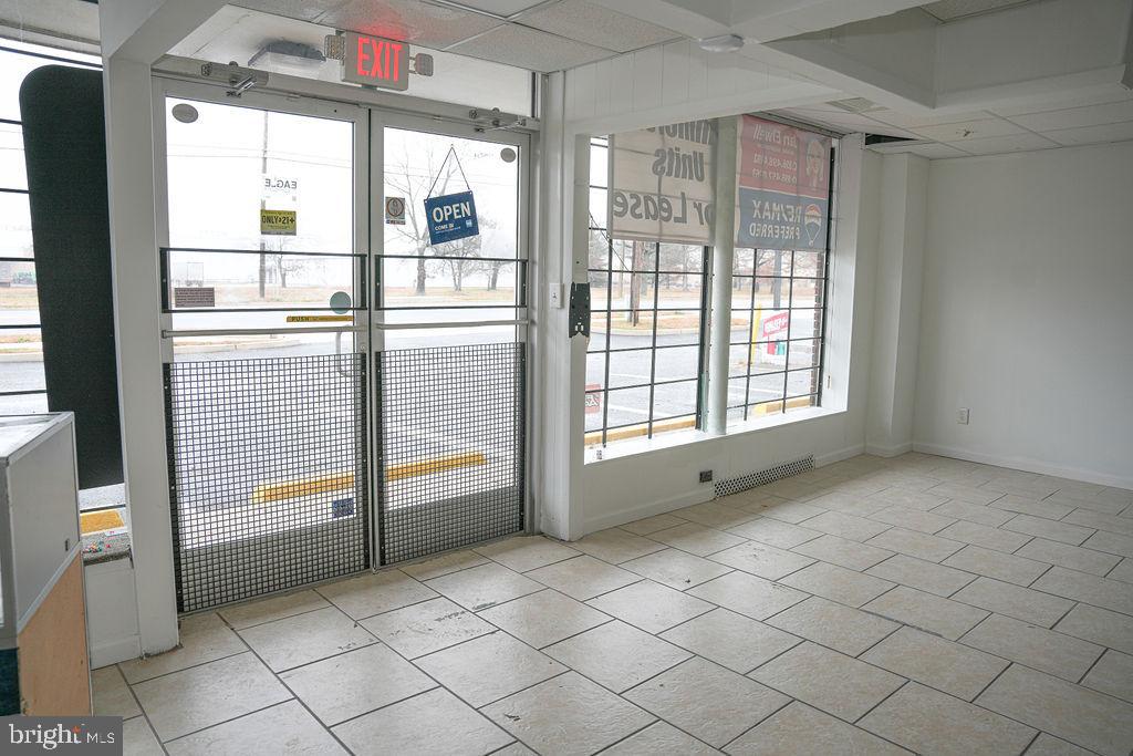 1851 Unit A W Landis Ave #a Property Photo 5