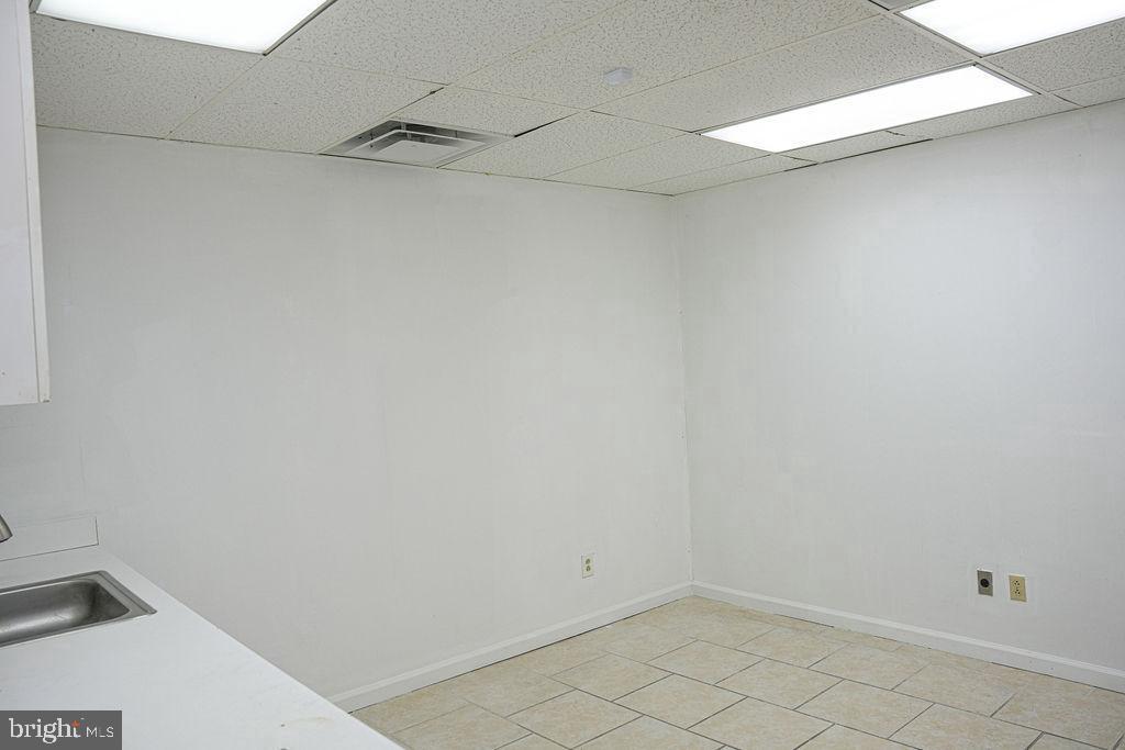1851 Unit A W Landis Ave #a Property Photo 10