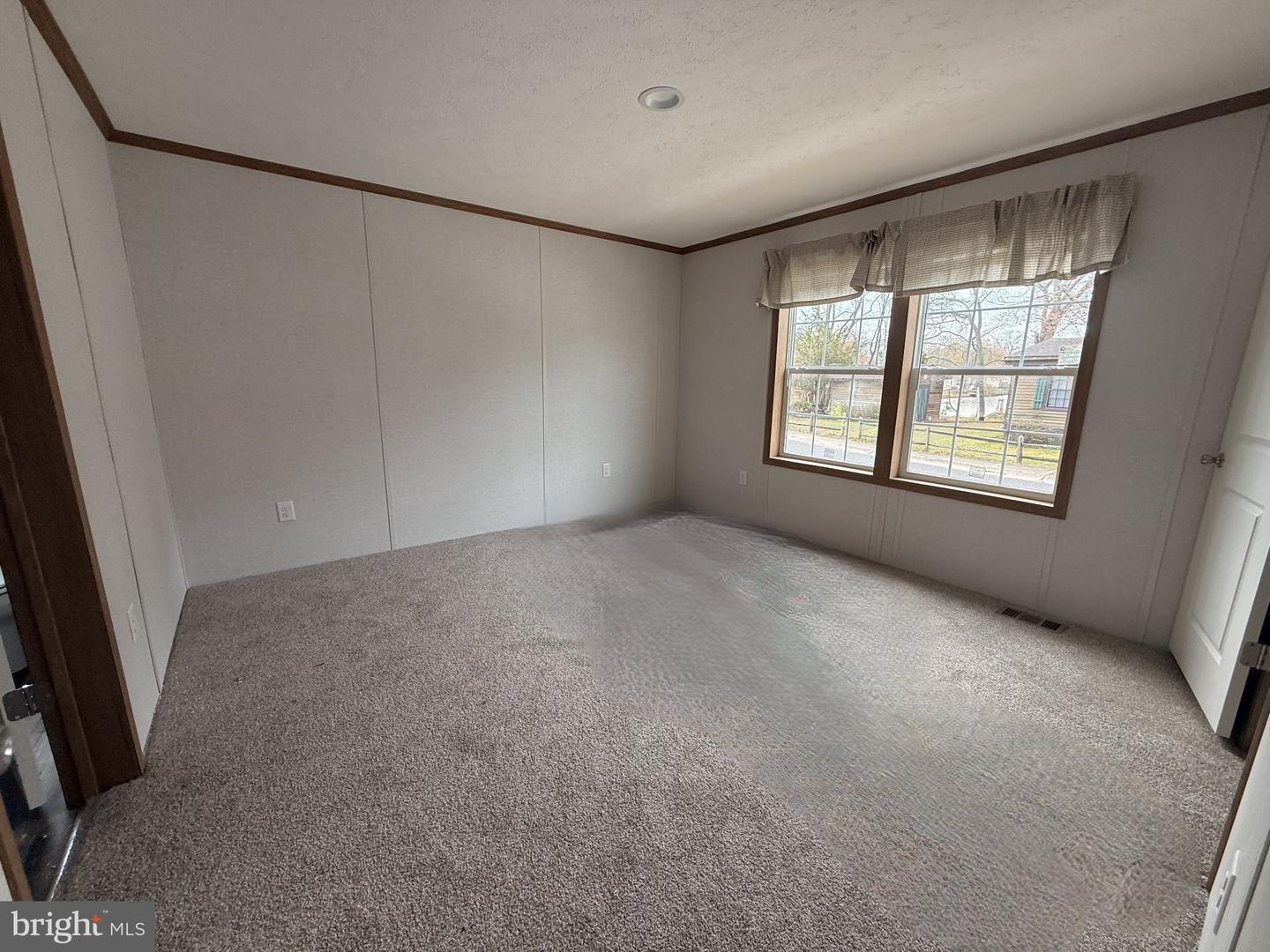 50 Jfk Blvd Property Photo 11