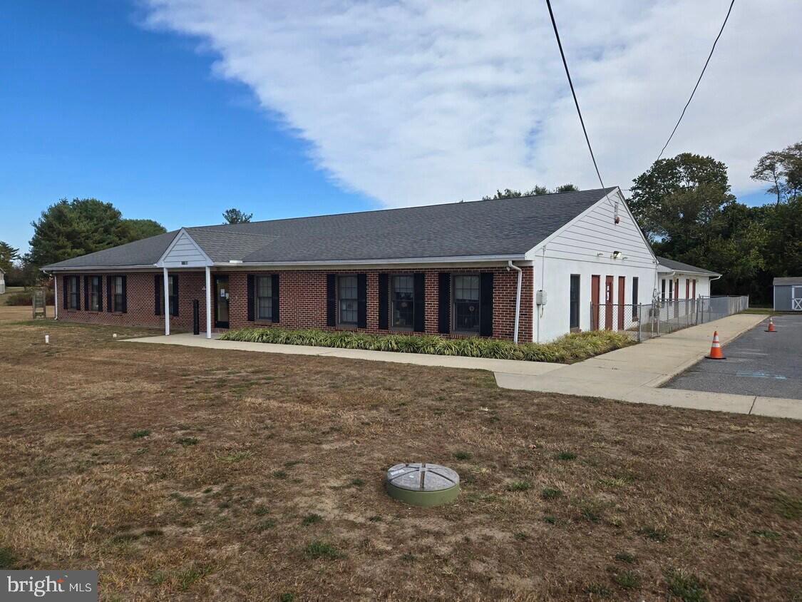 1185 Highway 77 Property Photo 1