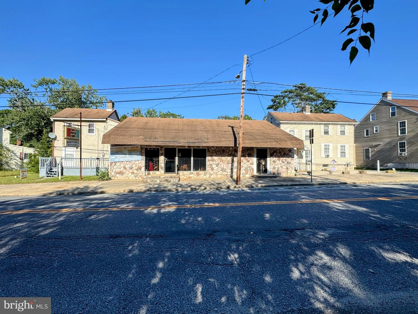 24-26 Main St. Property Photo 1