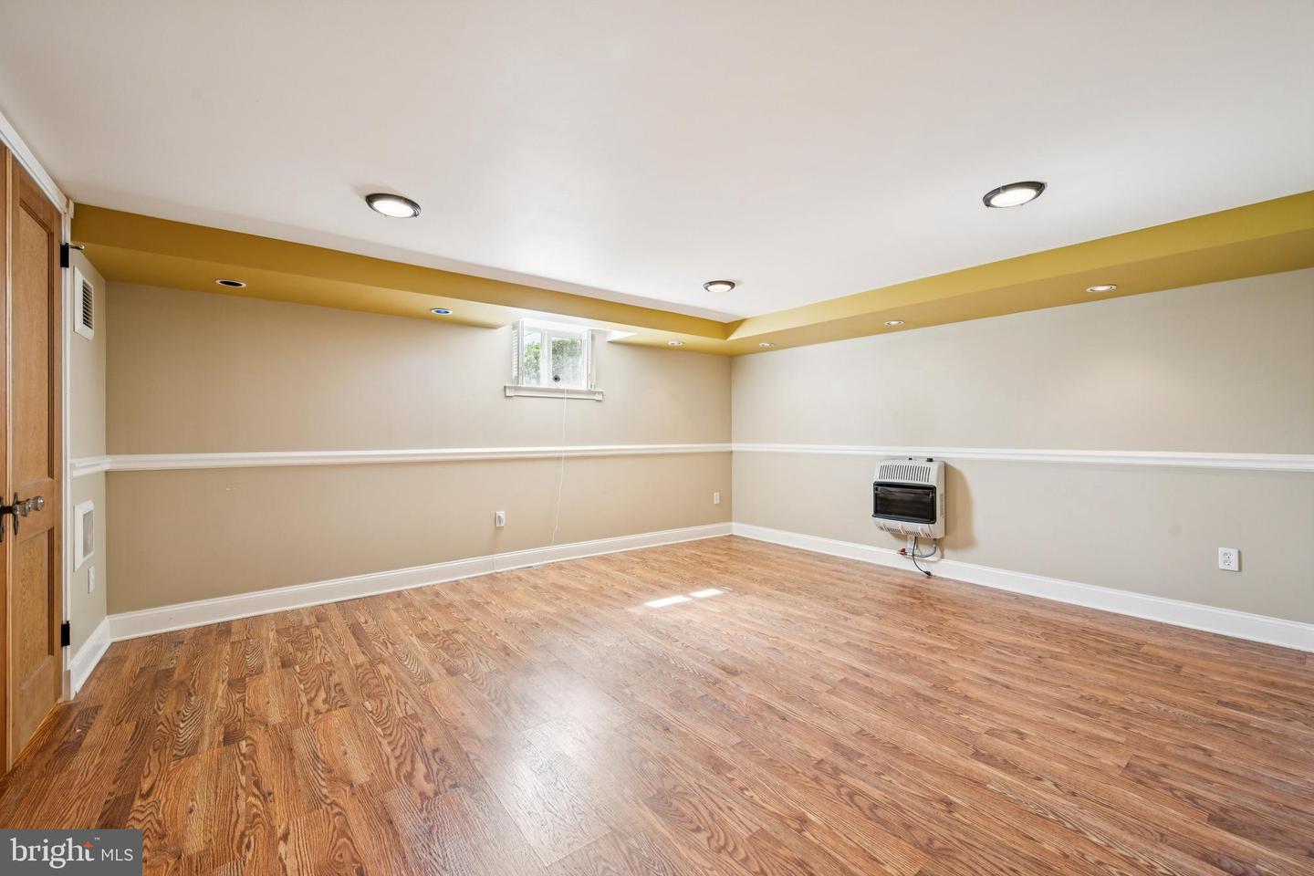 3431 N East Blvd Property Photo 18