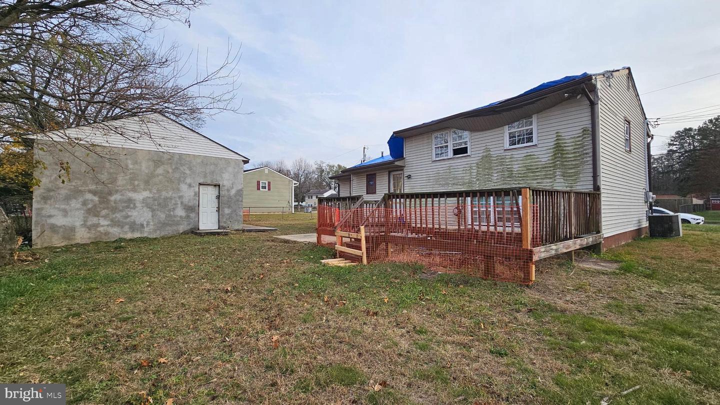 1500 Venus Dr Property Photo 3