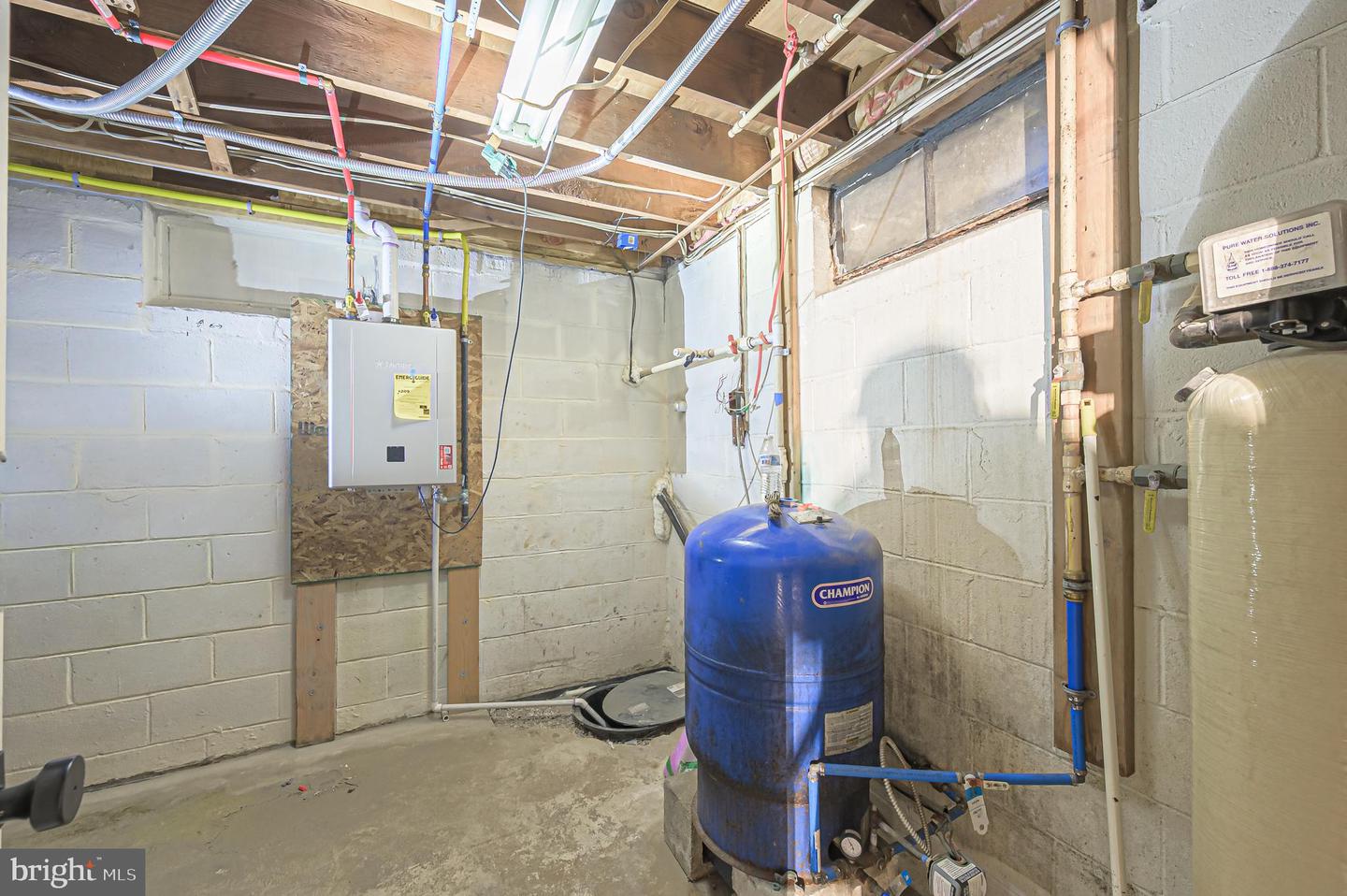 27 Sheldon Ave Property Photo 35