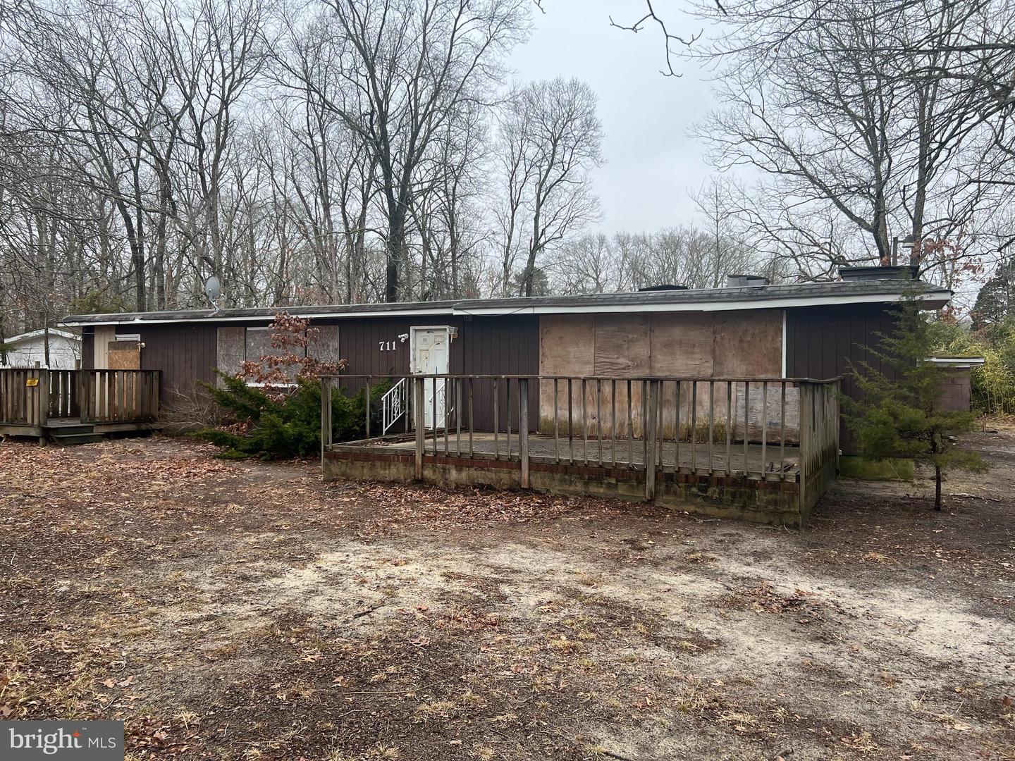 711 Woodland Dr Property Photo 23