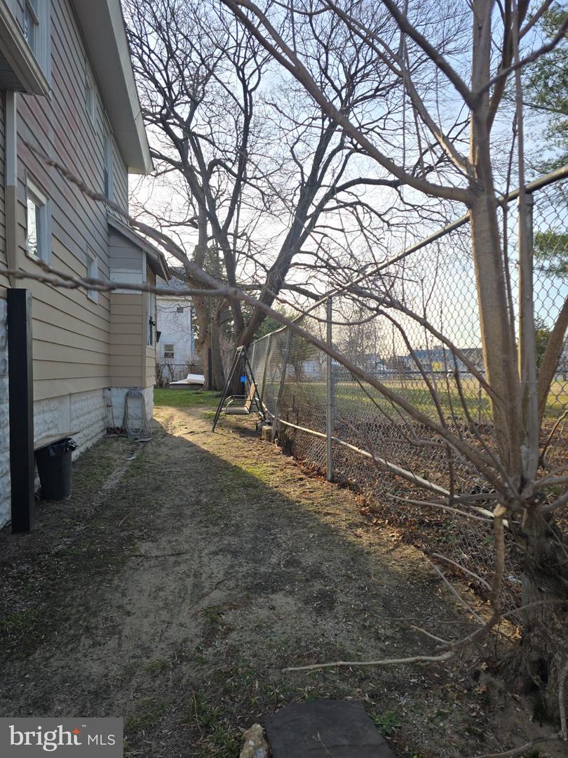 620 Dock St Property Photo 11